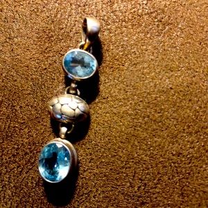 Silver 825 pendant aqua marine silver